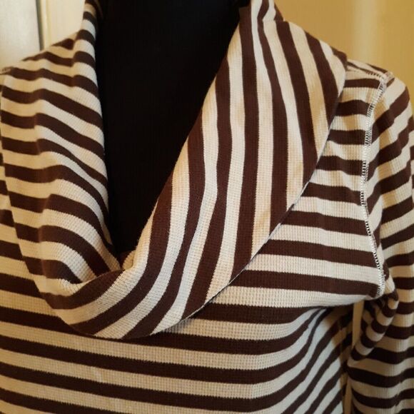 TOMMY HILFIGER Women's Cowl Neck Long Sleeve Shirt Brown/Beige Stripes Size Med - Picture 3 of 7